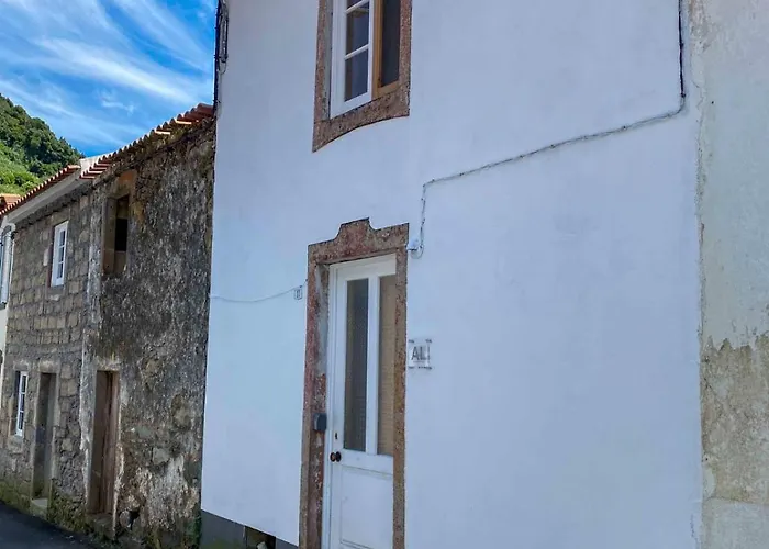 Casa Do Forno Faial da Terra